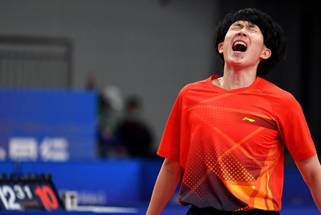 不断调整 不断调整