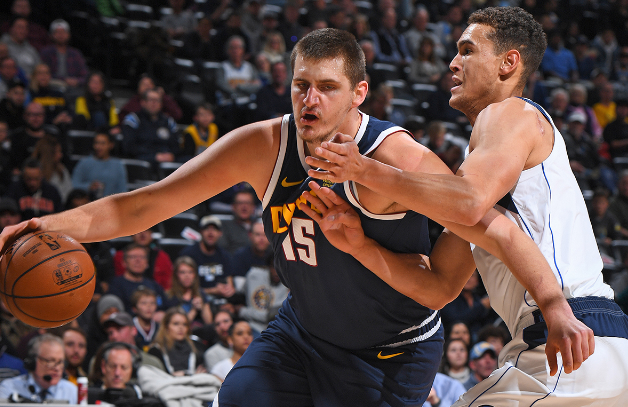 跌宕起伏的 跌宕起伏的