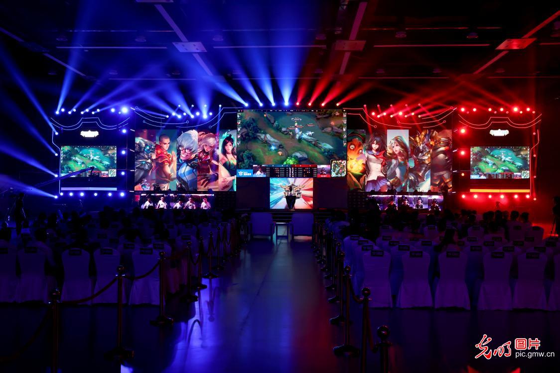 球员齐聚一 球员齐聚一